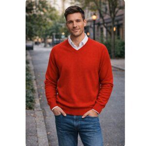 Giasone Men's Red V-Neck Cashmere Sweater